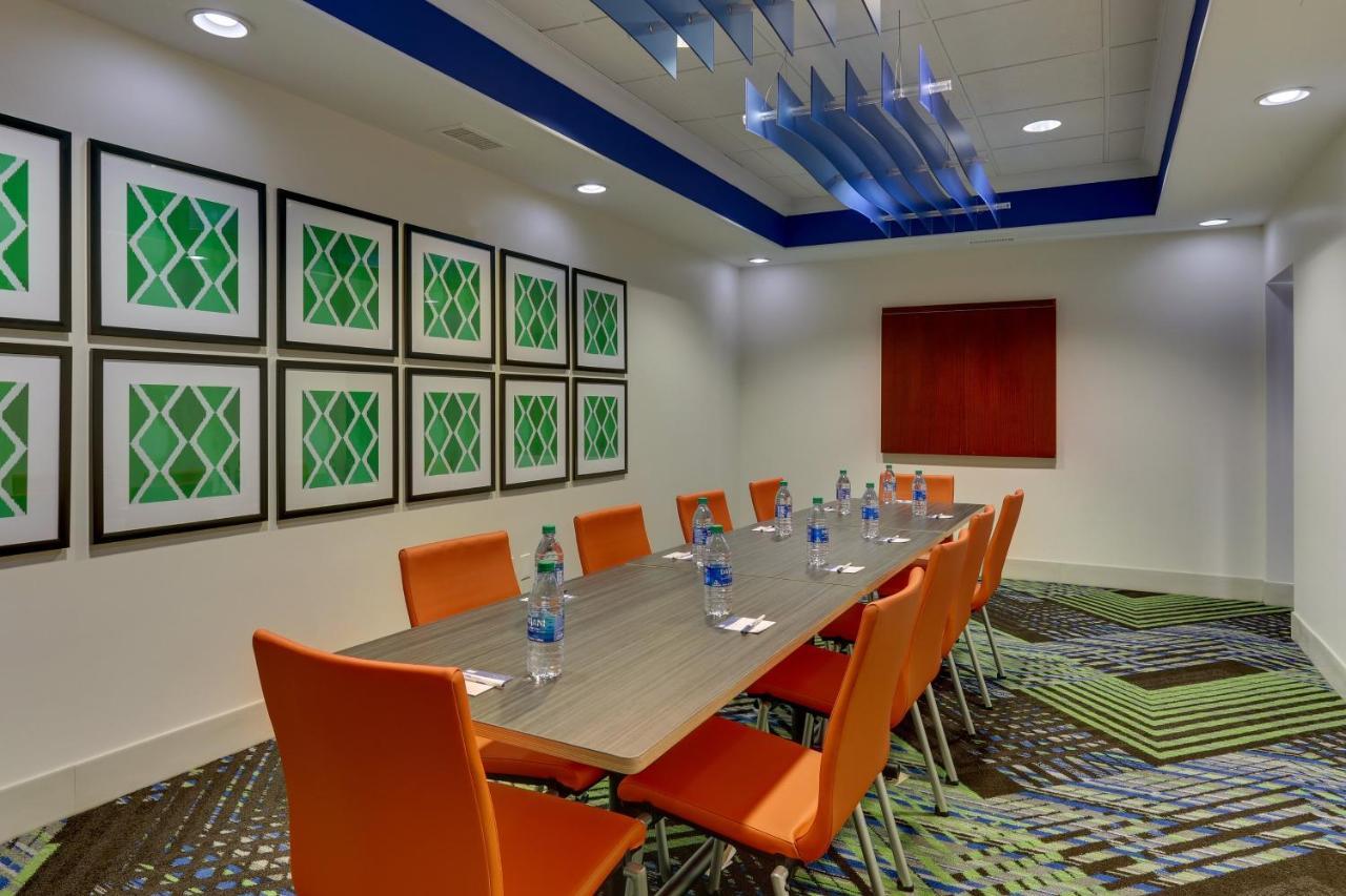 Holiday Inn Express Hotel & Suites Dayton-Centerville By Ihg Exteriér fotografie