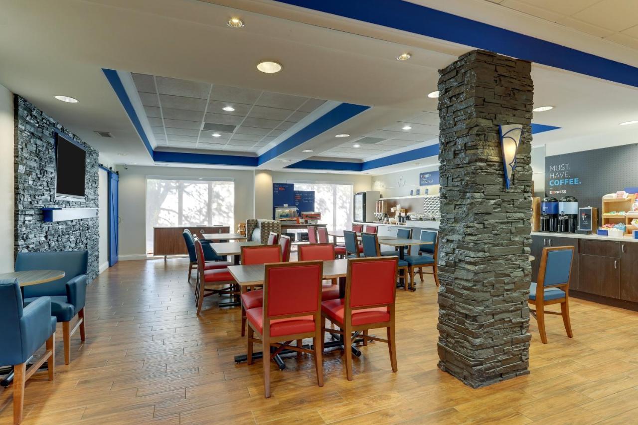 Holiday Inn Express Hotel & Suites Dayton-Centerville By Ihg Exteriér fotografie